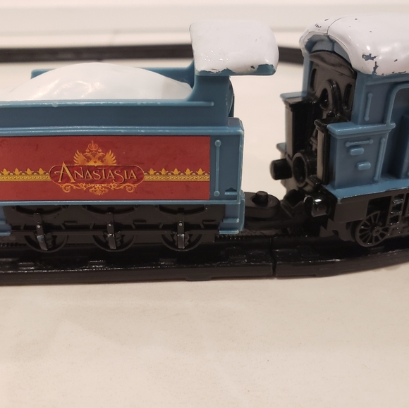 1997 Disney Anastasia Toy 4 Car Train and Railroad Track - Picture 2 of 12